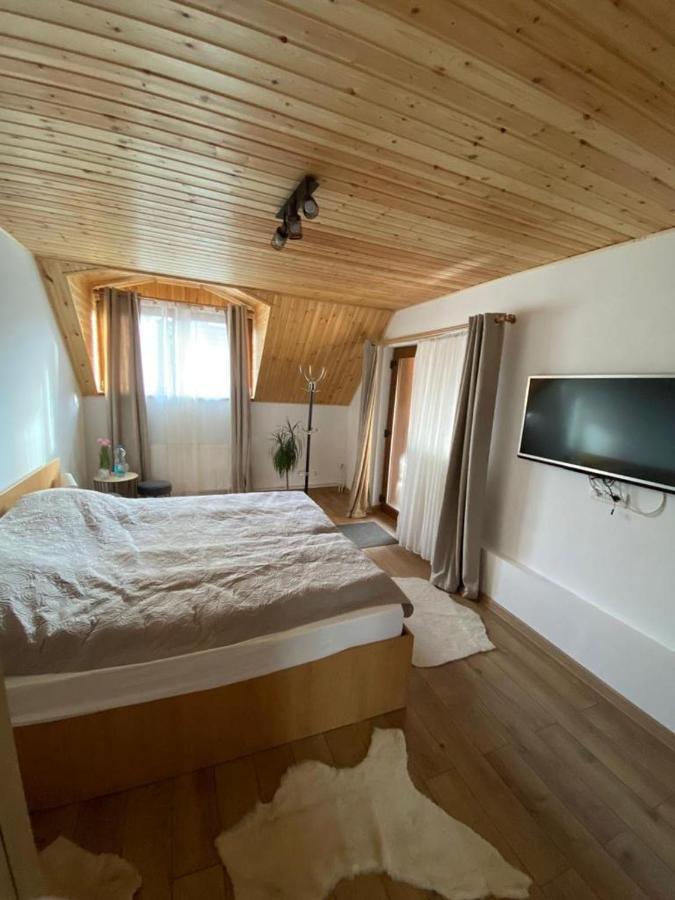 Hotel Casa Felice Braszów Zewnętrze zdjęcie